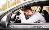 Павлодарда көлікті мас күйінде әрі куәліксіз жүргізген ер адам қамалды