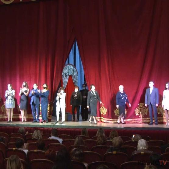 Чехов театры ұзақ уақыттан кейін көрермен қауымға есігін айқара ашты