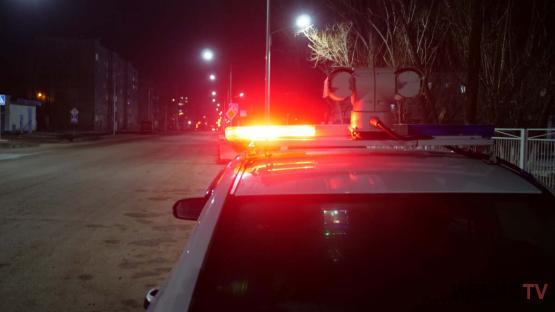 Павлодарда мас жүргізуші полицияны көргенде жолаушымен орнын ауыстырған